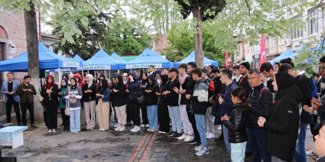 Eşrefoğlu Rumi vefatının 554. yılında İznik’te anıldı