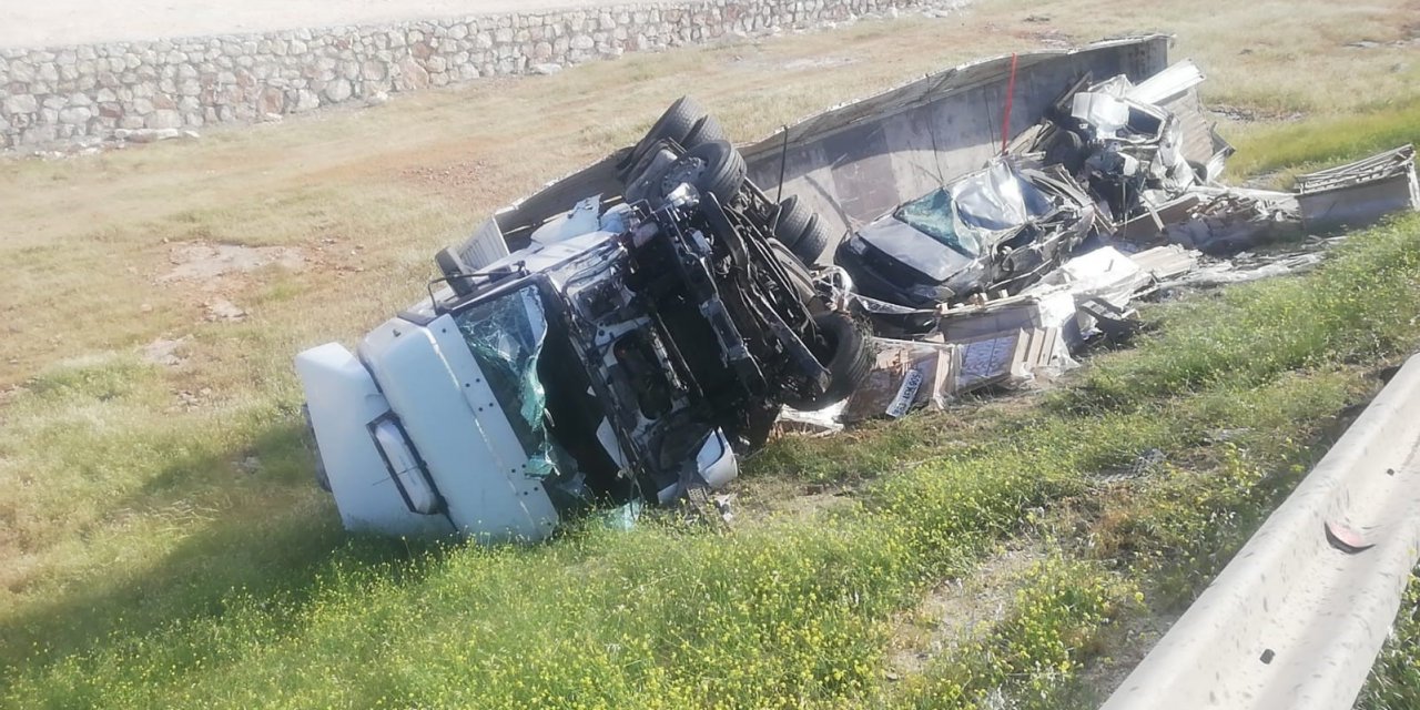 Kazada ölen 6 kişinin kimliği belirlendi