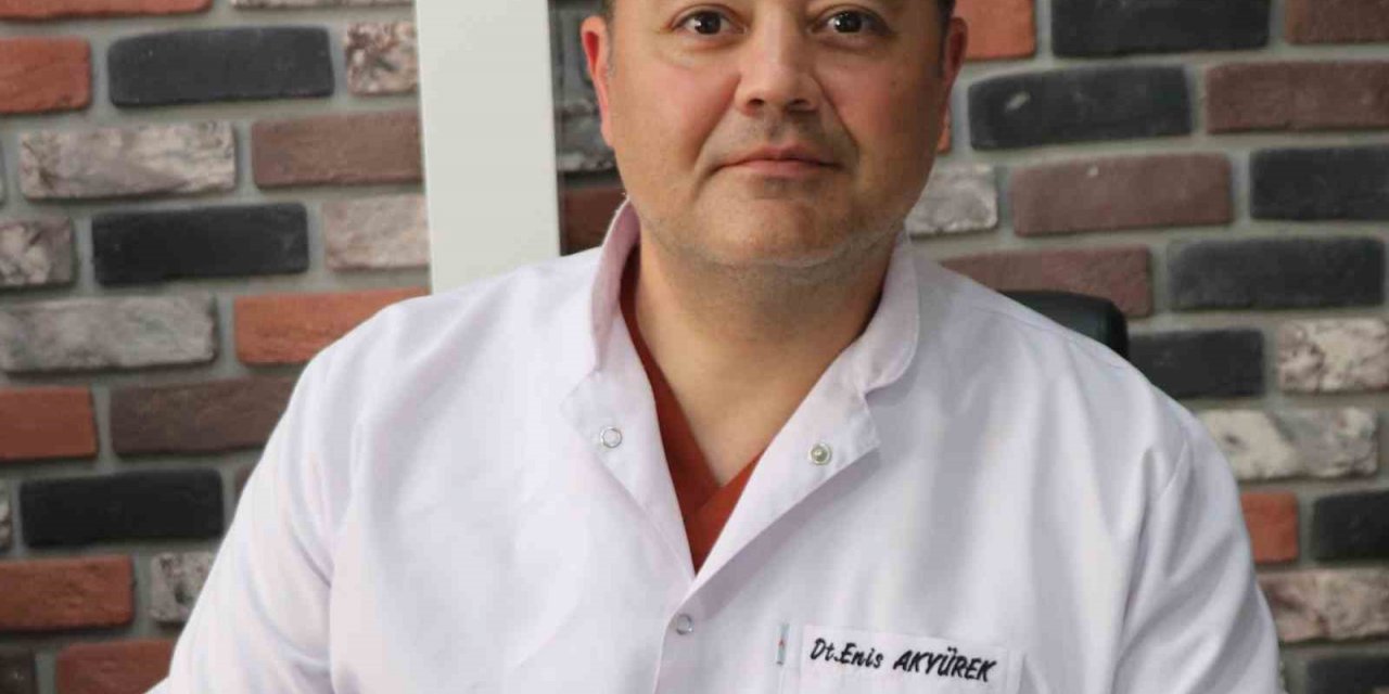 Çarpık diş, hem estetik hem sağlık sorunu yaşatıyor