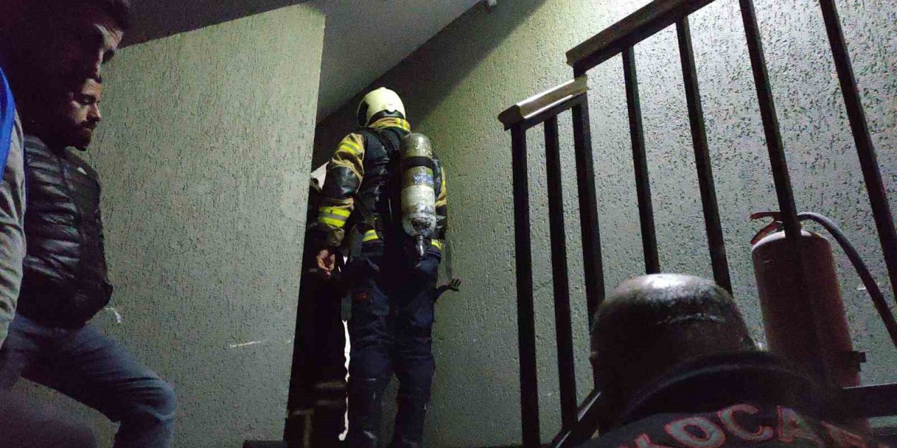 İş yerinde kombiden yangın çıktı