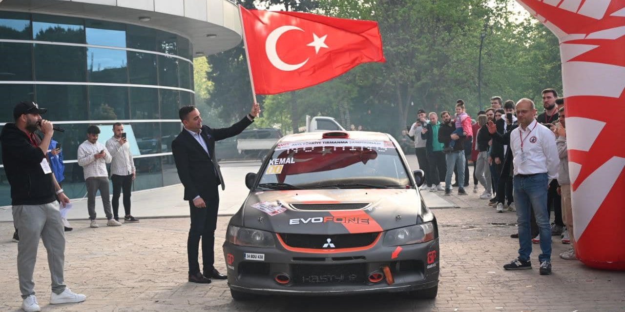 Yarış tutkunları Biga’da bir araya geldi