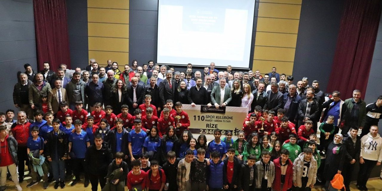 Rize’de Amatör spor kulüplerine yardım programı gerçekleştirildi