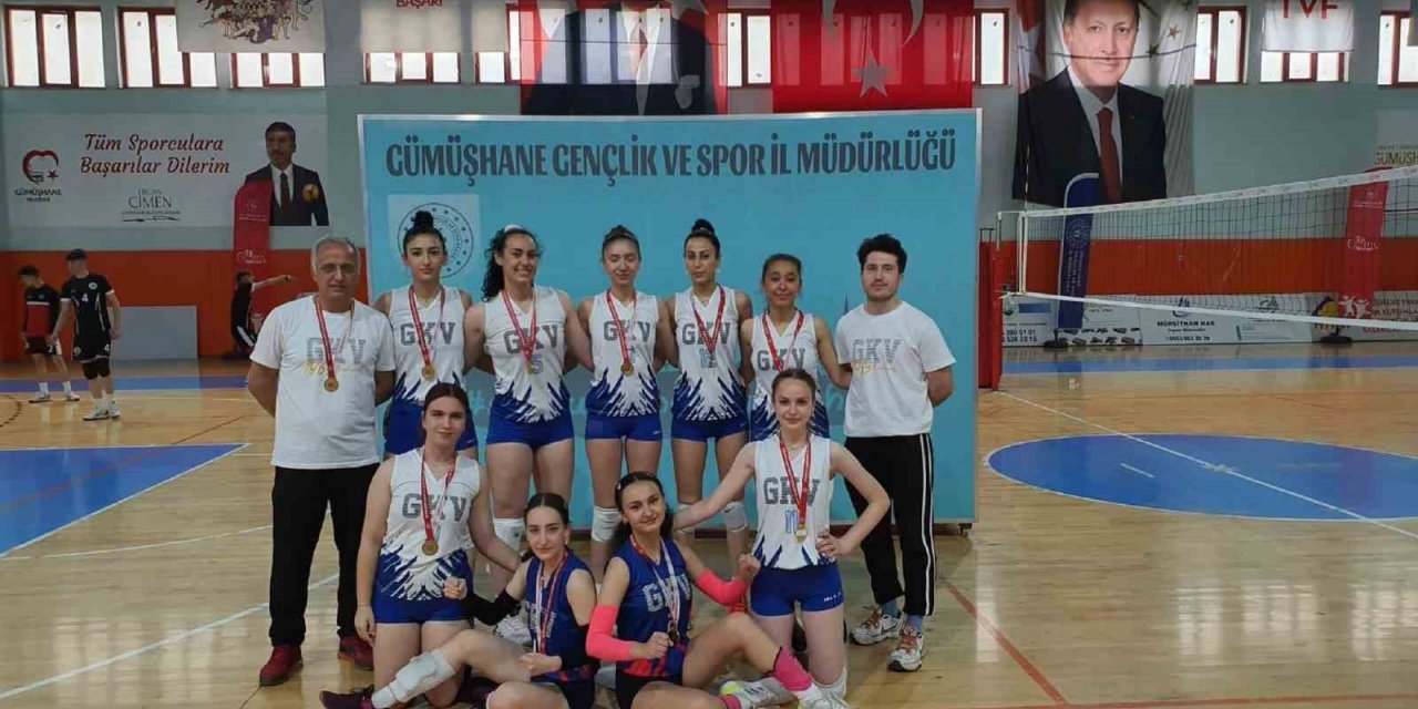 Gaziantep Kolej Vakfı voleybolda Türkiye finallerinde