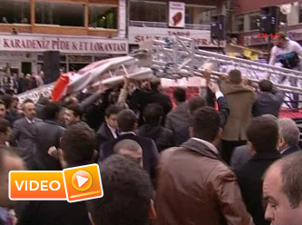Erbakan'ın konuşacağı platform çöktü