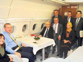 Erdoğan'dan başörtülü vekile yeşil ışık