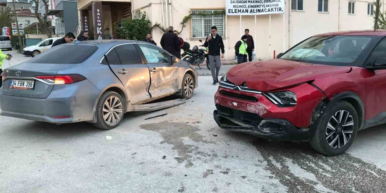 Bilecik’te trafik kazası, 3 kişi yaralandı