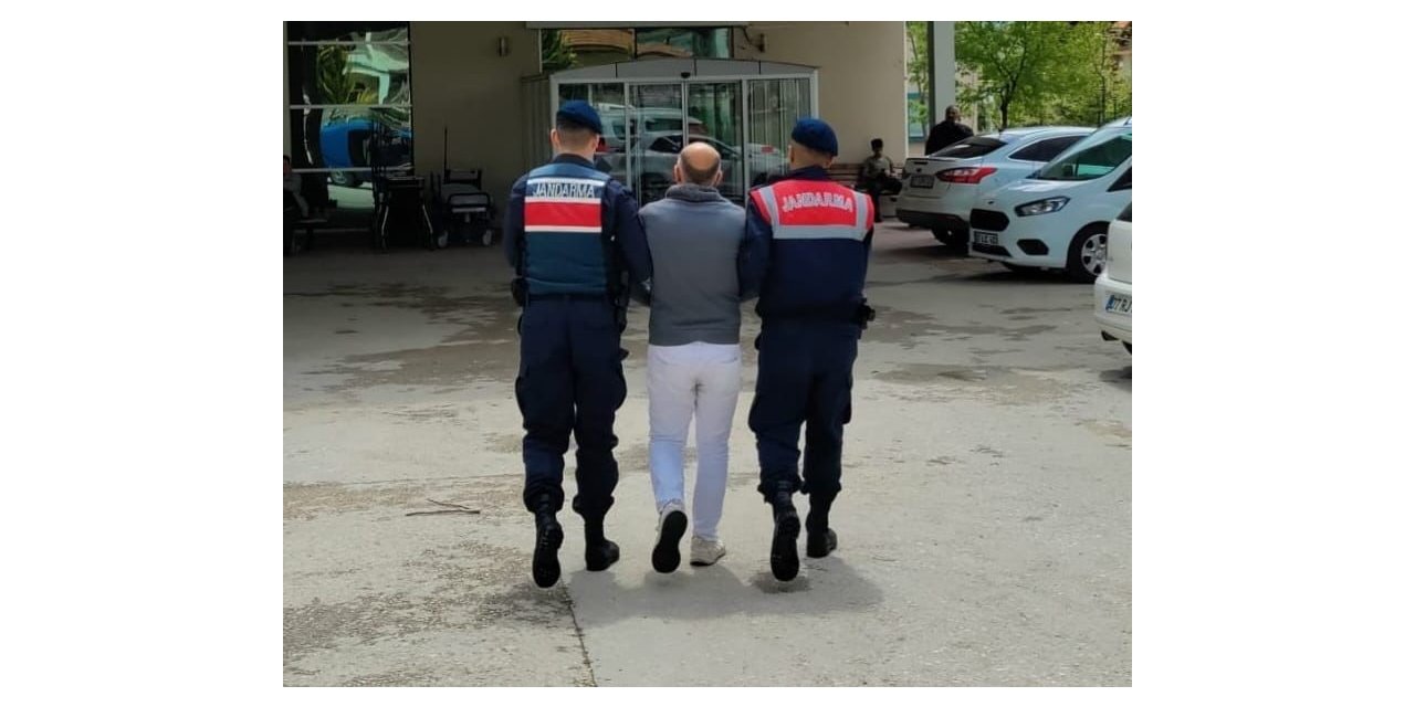 Antalya’da 182 aranan şahıs yakalandı