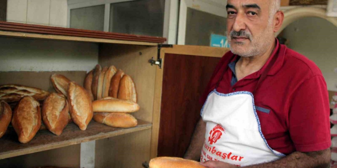 Fırıncılar ve Uncular Odası Başkanı Aslan: "Ekmeği 4 TL’den satıyoruz"