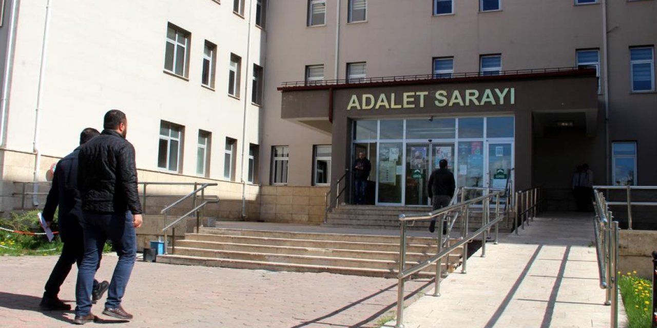 Sivas’ta Ekrem İmamoğlu hakkında suç duyurusu
