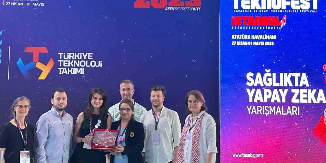 Medipol, TEKNOFEST’ten ödülle döndü