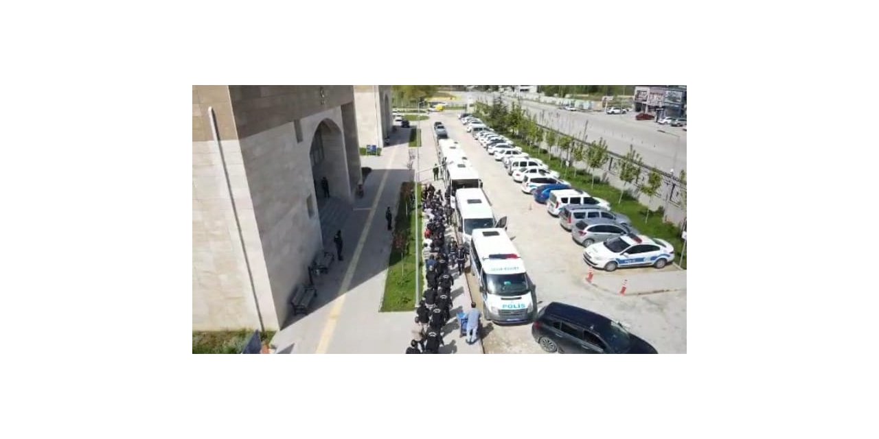 Kökünü kurutma operasyonunda 79 tutuklama