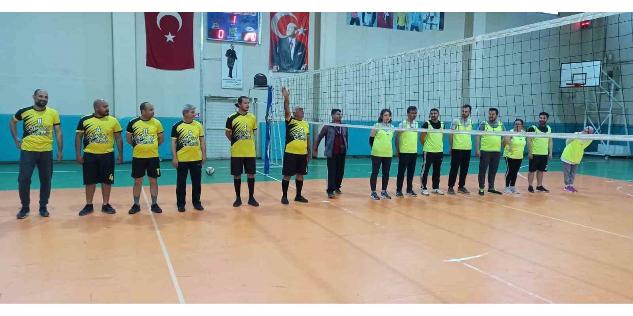 Sarıgöl’de voleybol heyecanı