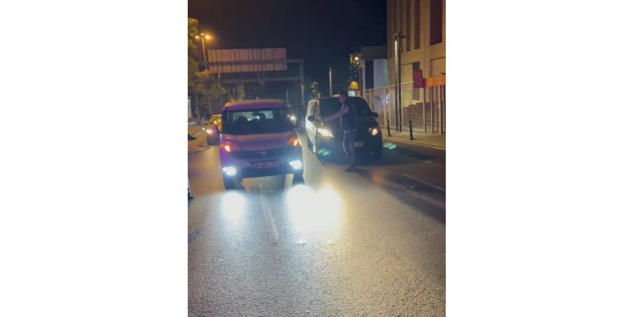 Beşiktaş’ta derbi sonrası akıl almaz olay kamerada: Forma ve atkı kontrolü yaptılar