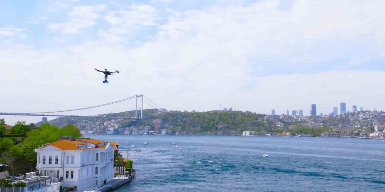 Drone ile kıtalararası kargo teslimatı yapıldı
