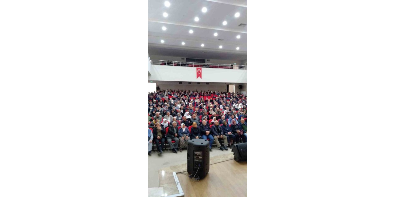 Afyonkarahisar’da hacı adaylarına yönelik seminer