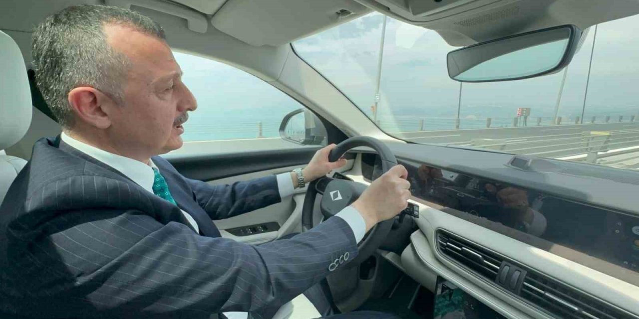 Başkan Büyükakın: "Bir vatansever olarak bununla ancak gurur duyulur"