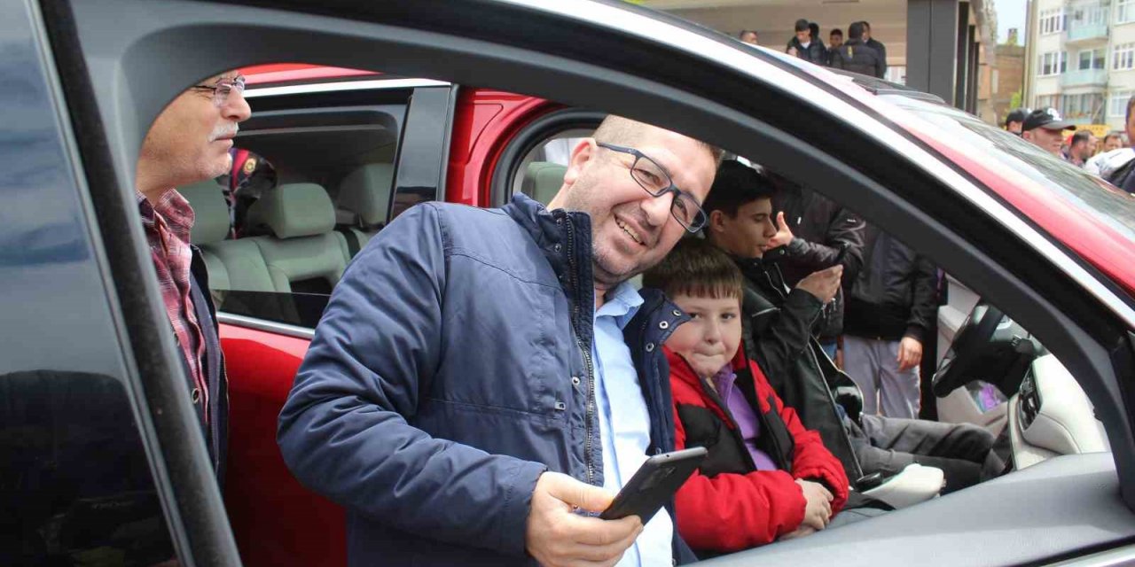 Sinop’ta yerli otomobil Togg’a yoğun ilgi