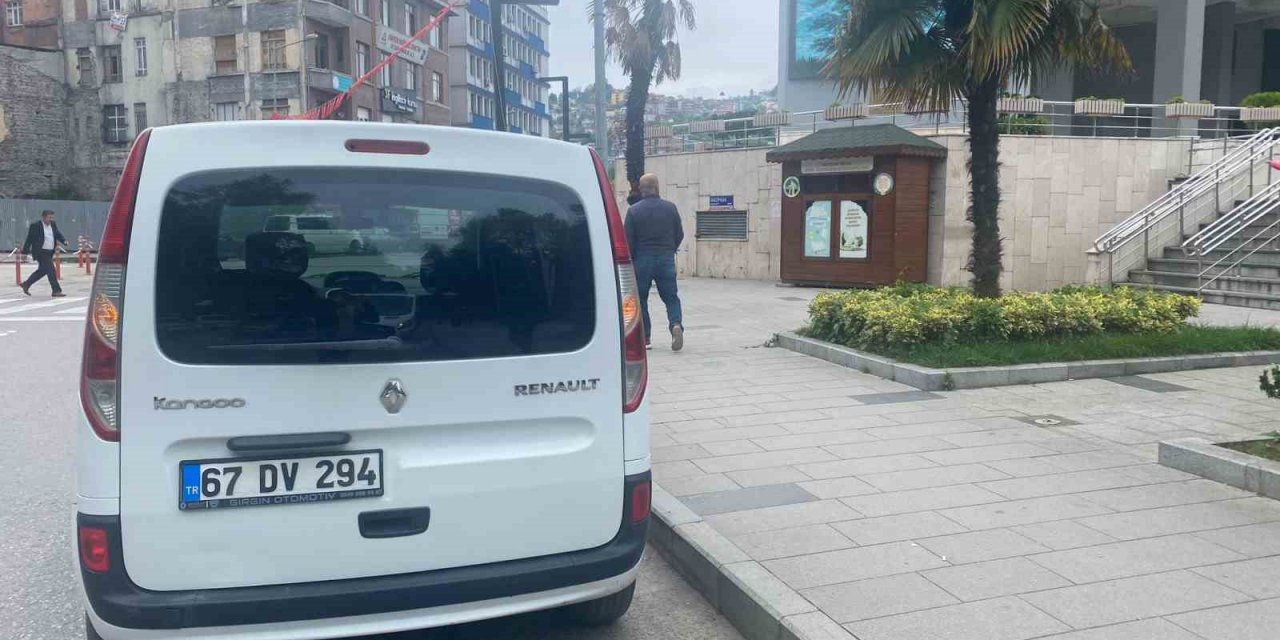 Yaşlı adam baygın halde bulundu