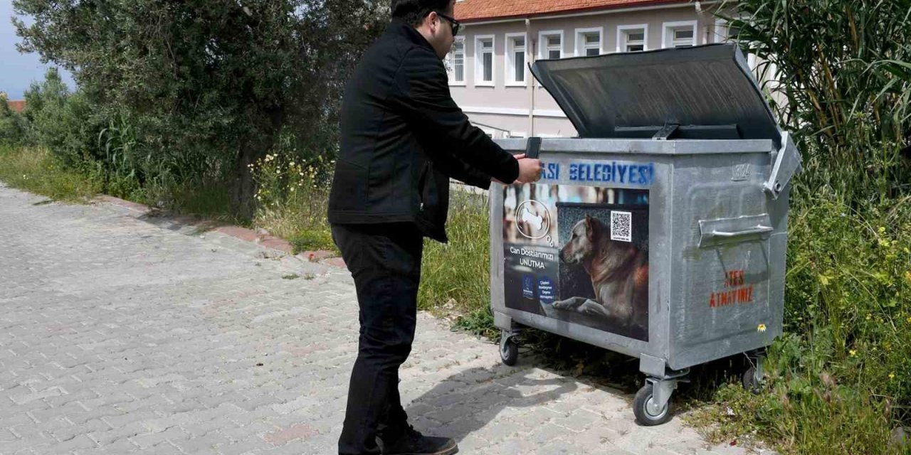 Kuşadası’nda karekodlu çöp konteyneri dönemi
