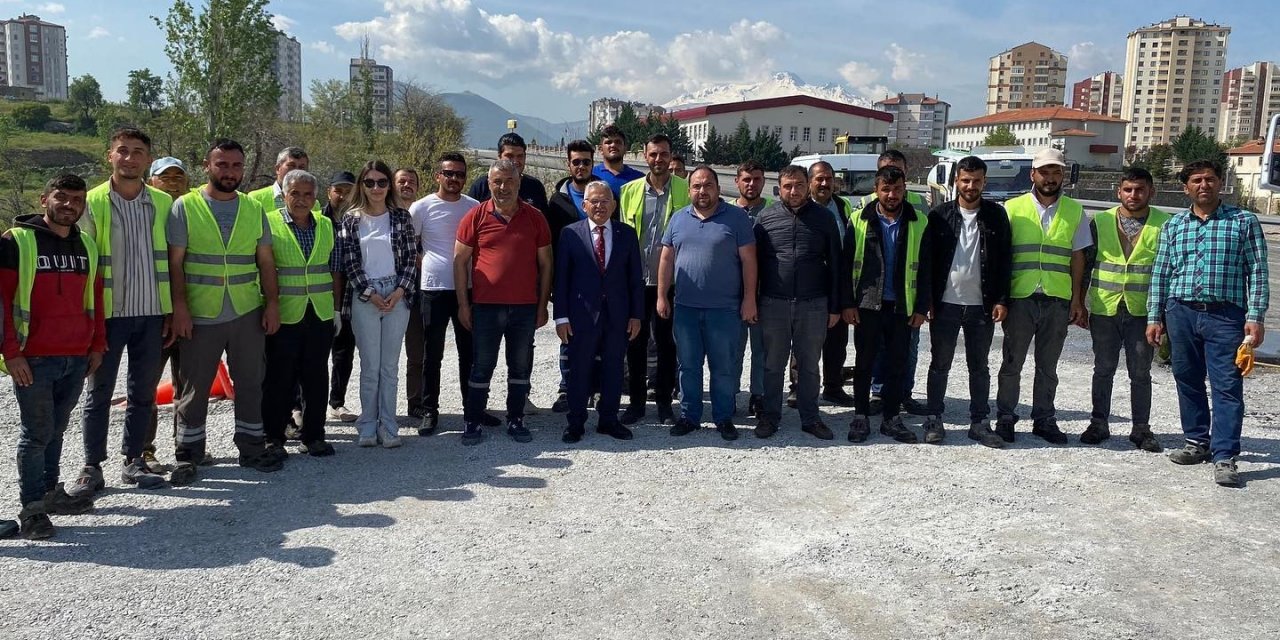 Başkan Büyükkılıç, 20 milyon TL’lik yol yapım çalışmalarını yerinde inceledi