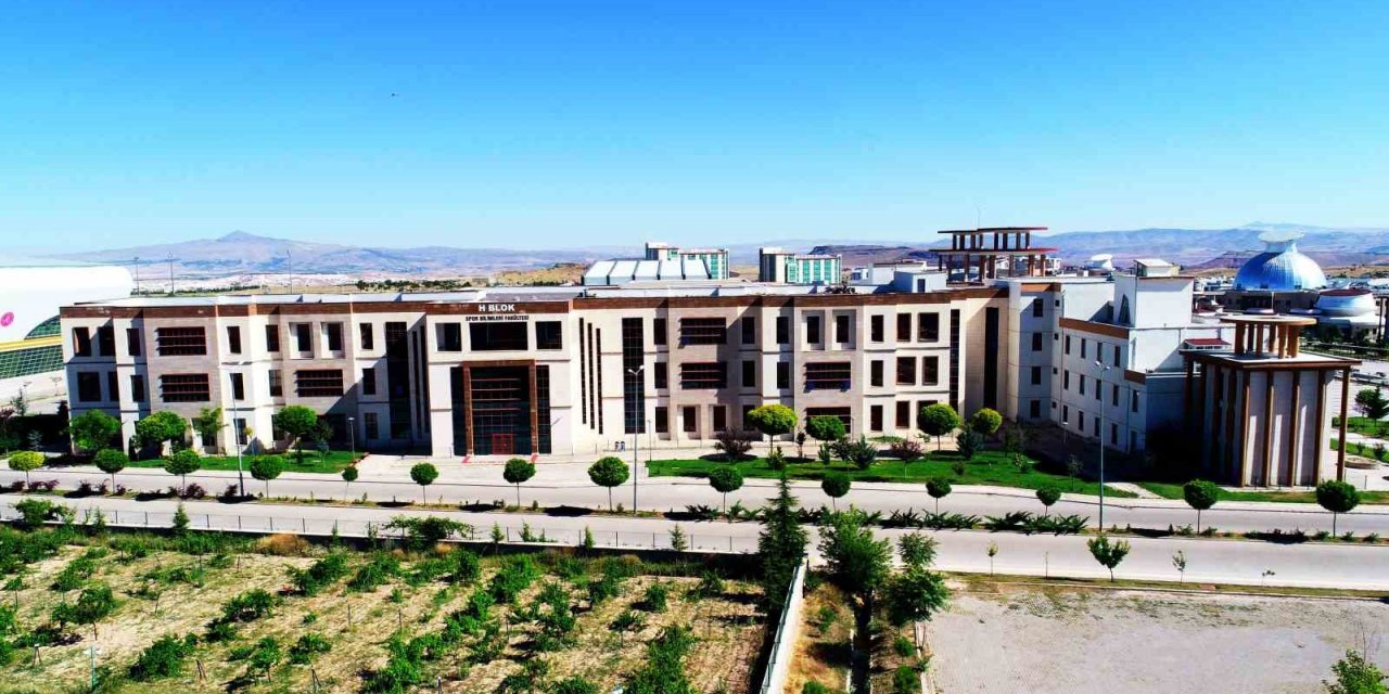 NEVÜ’ye akademisyen ataması yapıldı