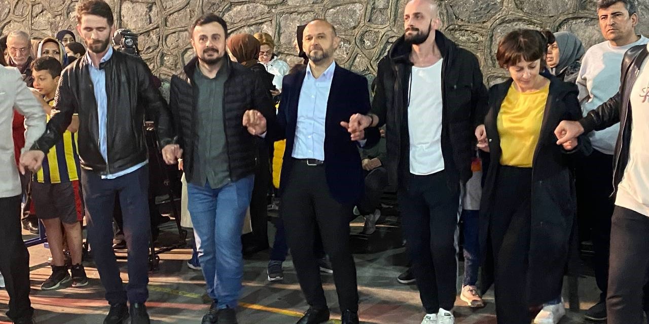 Bakan Soylu: "Tayyip Erdoğan gitsin diye tepiniyorlar. Erdoğan 14 Mayıs’tan sonra gelecek, biz de sizin üzerinizde tepineceğiz"