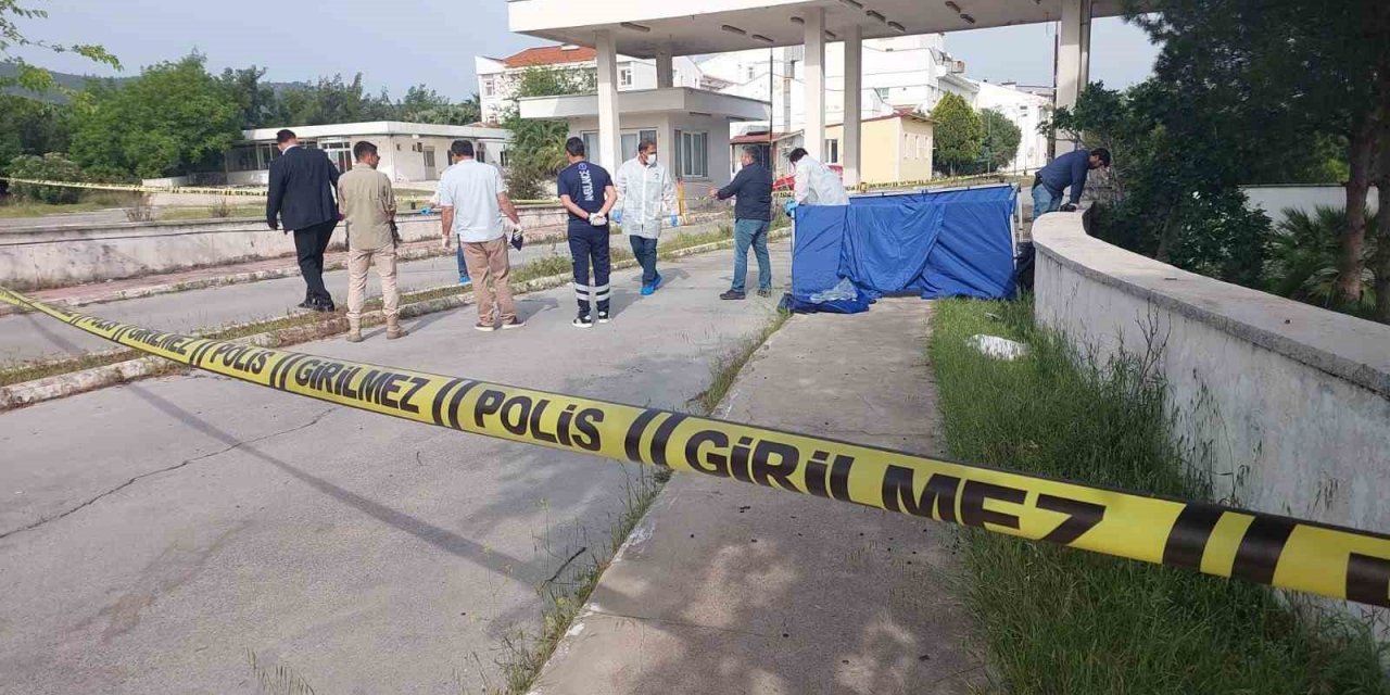 Milas’ta hastane önünde kadın cesedi bulundu