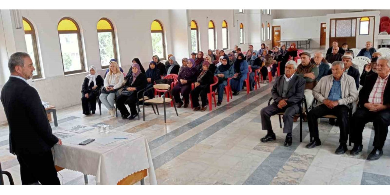 Aydın’da hac eğitim seminerleri devam ediyor