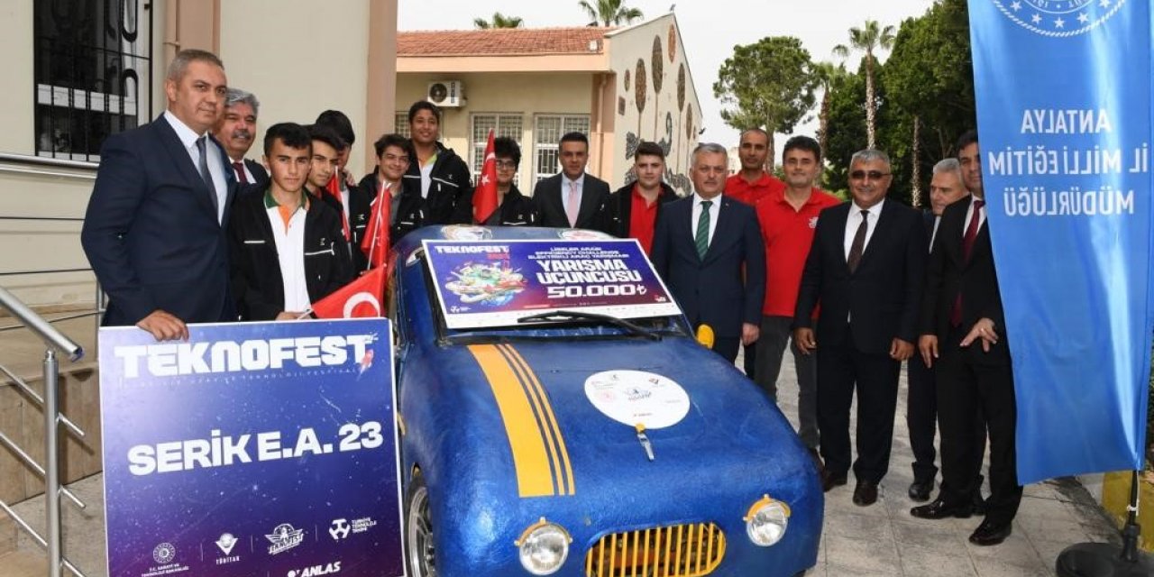 Vali Yazıcı: “Antalya’nın Yörük çocukları bilim alanında şehrine ve ülkesine katkı sunmaya devam ediyor”