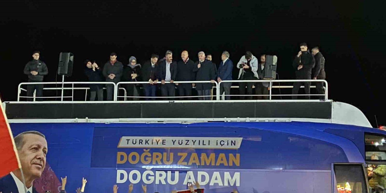 İçişleri Bakanı Soylu: “Suriye’nin kuzeyiyle, Irak’ın kuzeyinde toplu iğne ucu kadar bir tek terör yuvası kalmayacak"