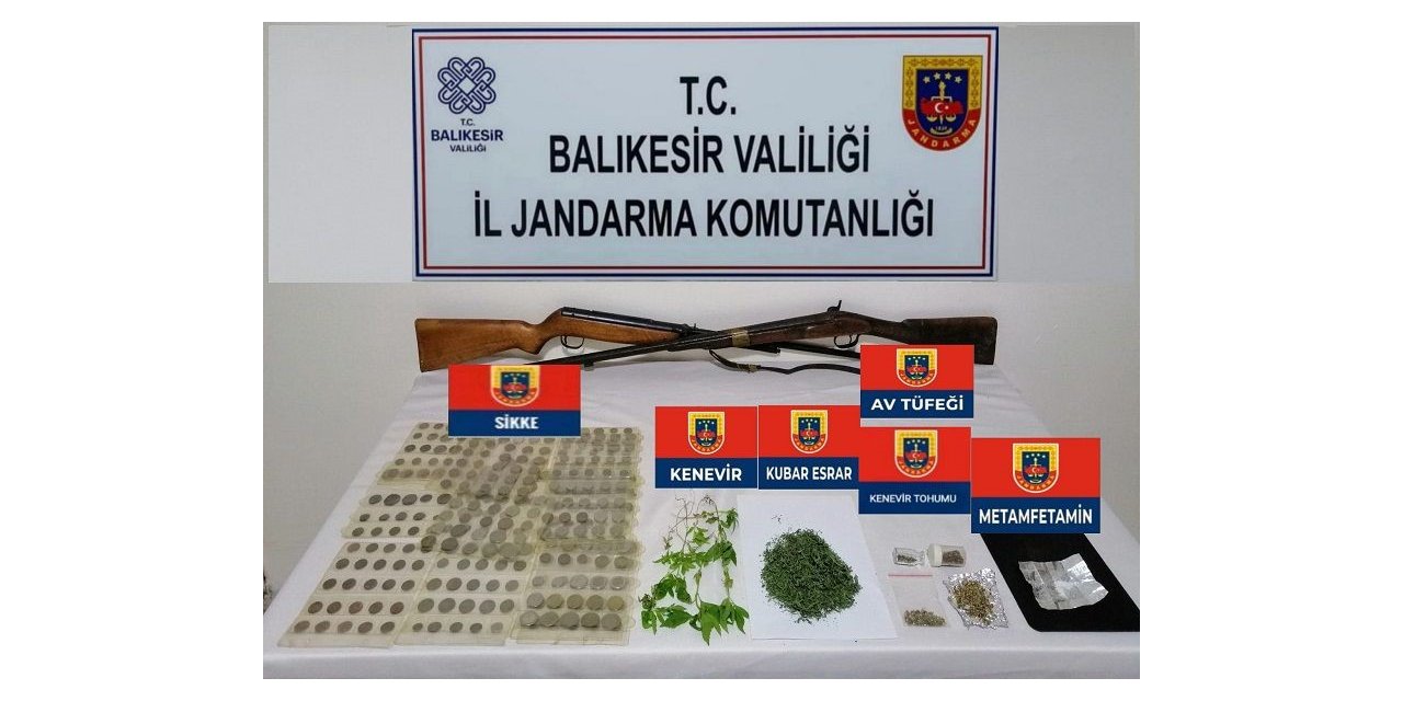 Balıkesir’de tarihi eser ve uyuşturucu satan 3 şahsa operasyon