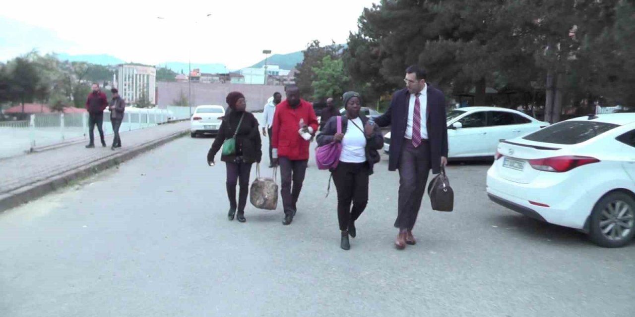 Ölü bulunan Dina’nın ailesi Karabük’e geldi