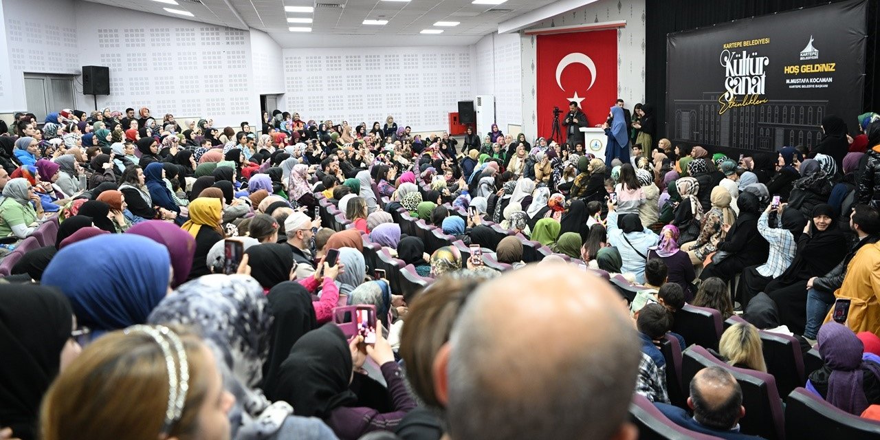 Kartepe’de "eşler arası iyi bir iletişimin stratejileri" konuşuldu