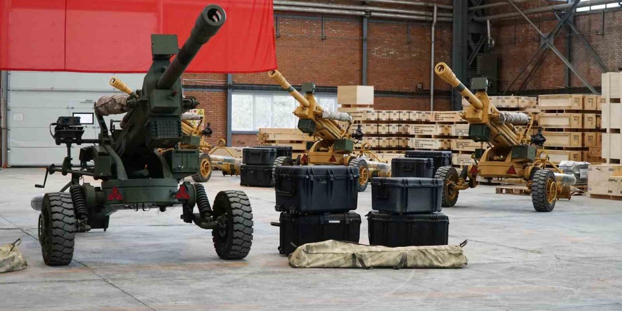 Kara Kuvvetleri Komutanlığına “Boran Obüsü”