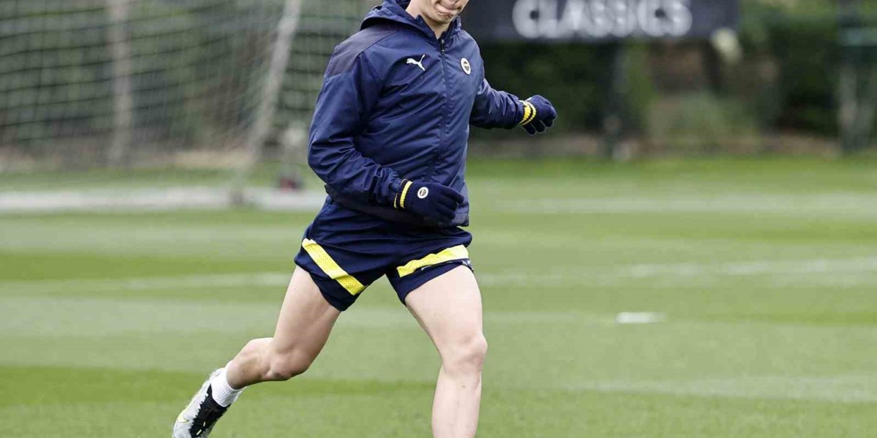 Fenerbahçe, Trabzonspor maçı hazırlıklarını sürdürdü