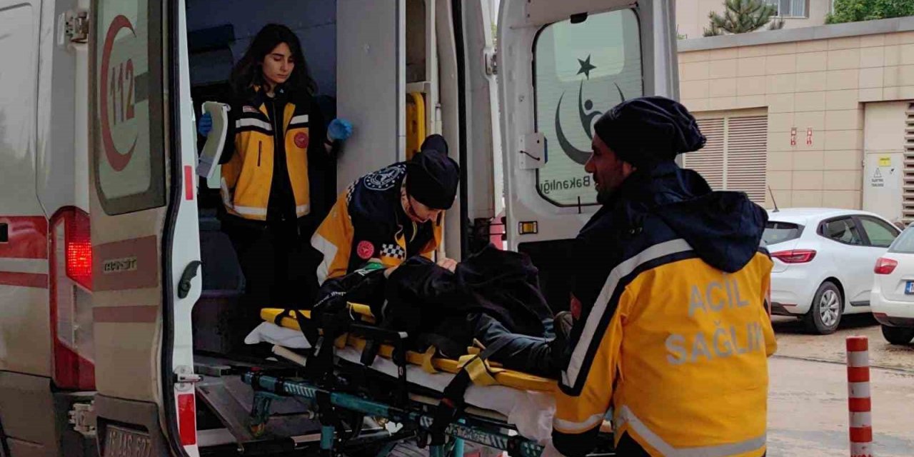 Çanak anten takarken ölümden döndü