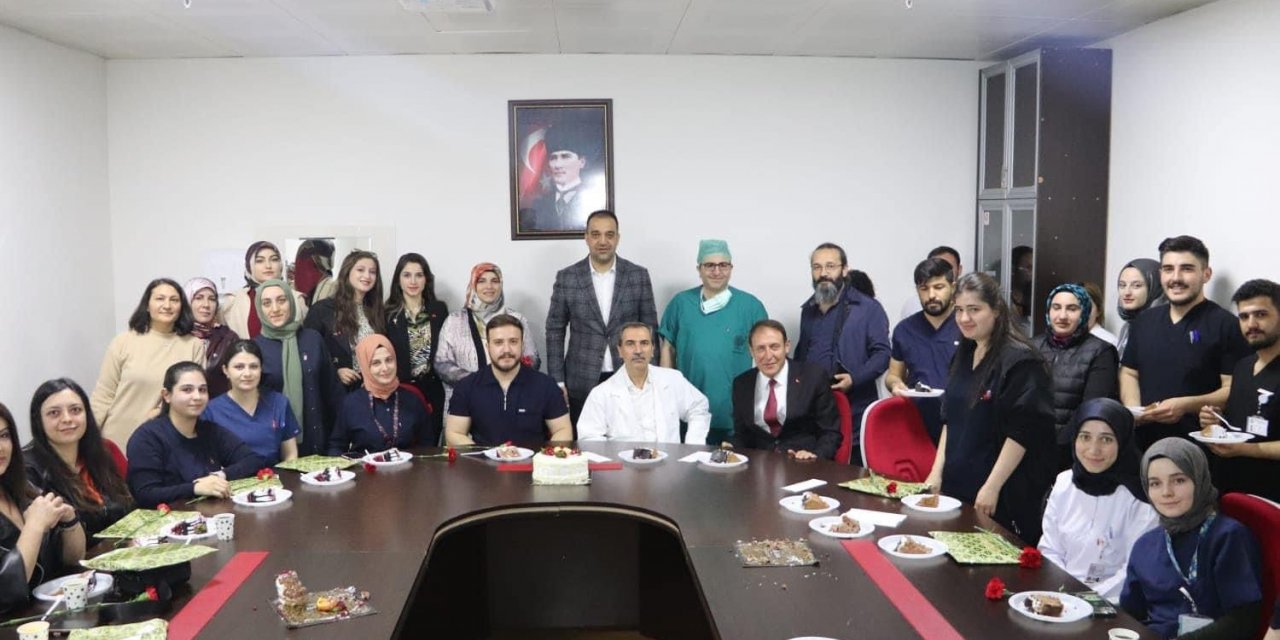 MHP Erzurum Milletvekili Adayı M. Hanifi Macit, Araştırma Hastanesi’ndeydi