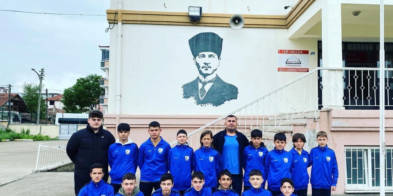 Taşovalı sporcular atletizm müsabakalarında başarıya koştu