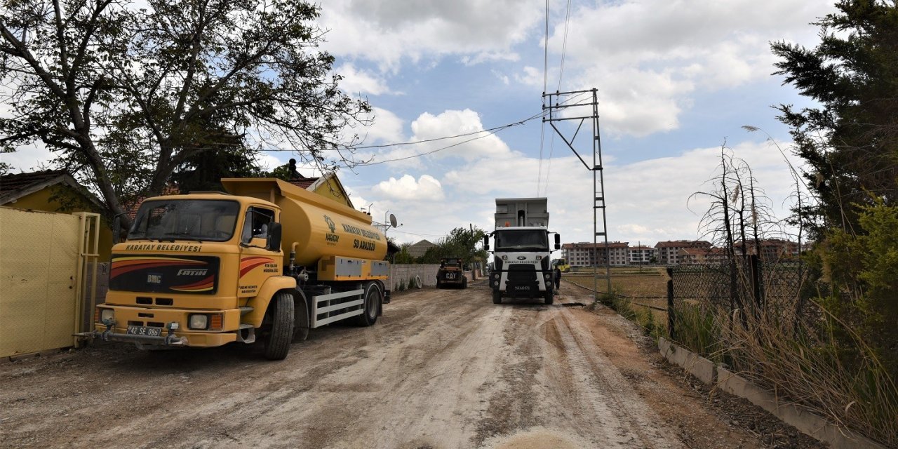 Konya Karatay’da asfalt çalışmaları devam ediyor
