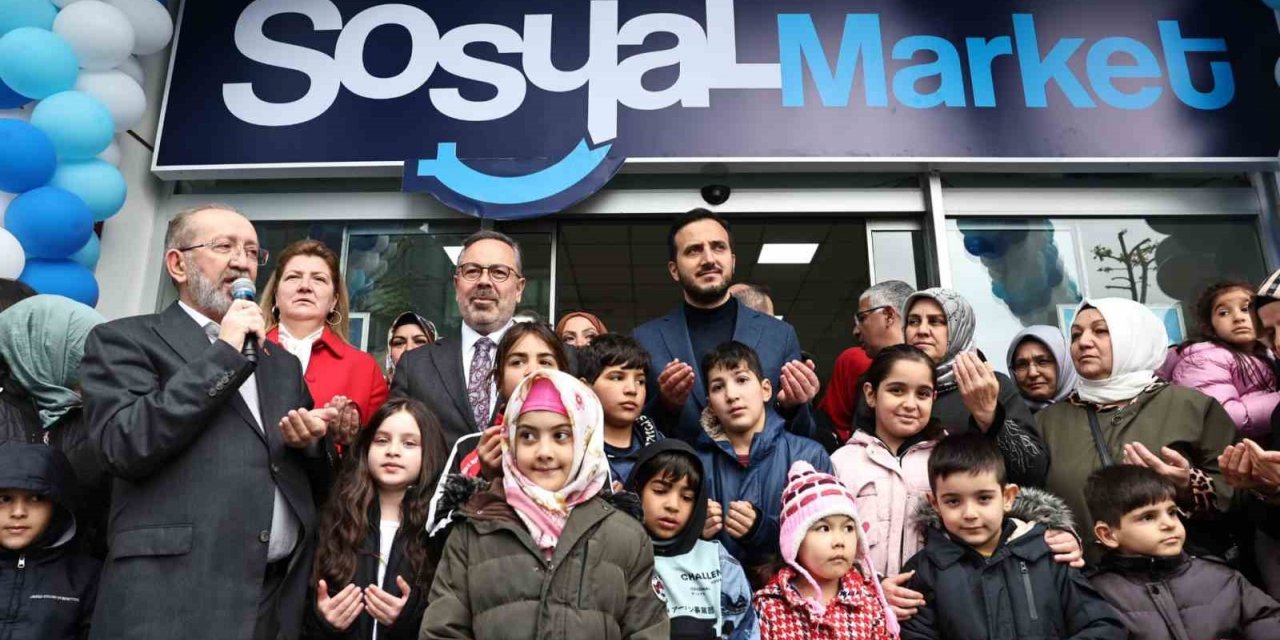 Bağcılar’da ihtiyaç sahipleri için ‘Sosyal Market’ açıldı