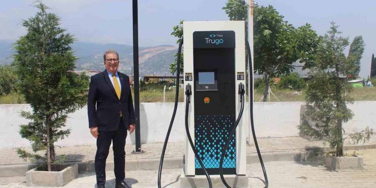 Söke Borsa Aydın’ın ilk Trugo Elektrikli Araç Şarj İstasyonu’nu kurdu