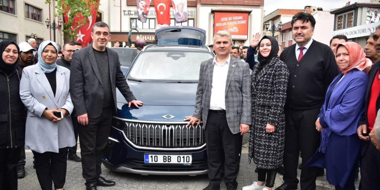 TOGG Havran’da büyük ilgi gördü