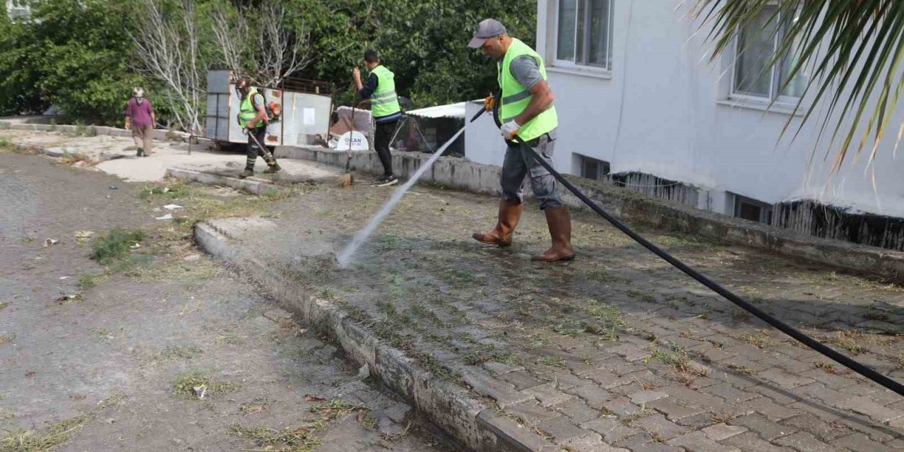 Toplu Temizlik Etkinliği başladı
