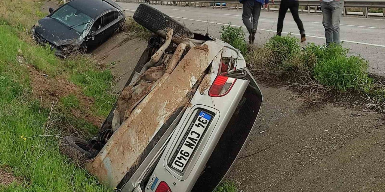 Gemerek’te zincirleme trafik kazası: 6 yaralı