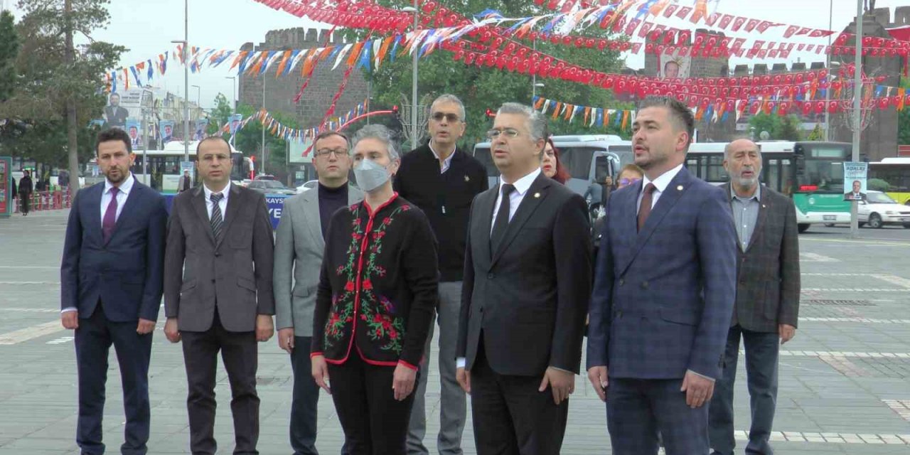 Başkan Akın: “Bilimin ışığında, ilacın olduğu her yerdeyiz”