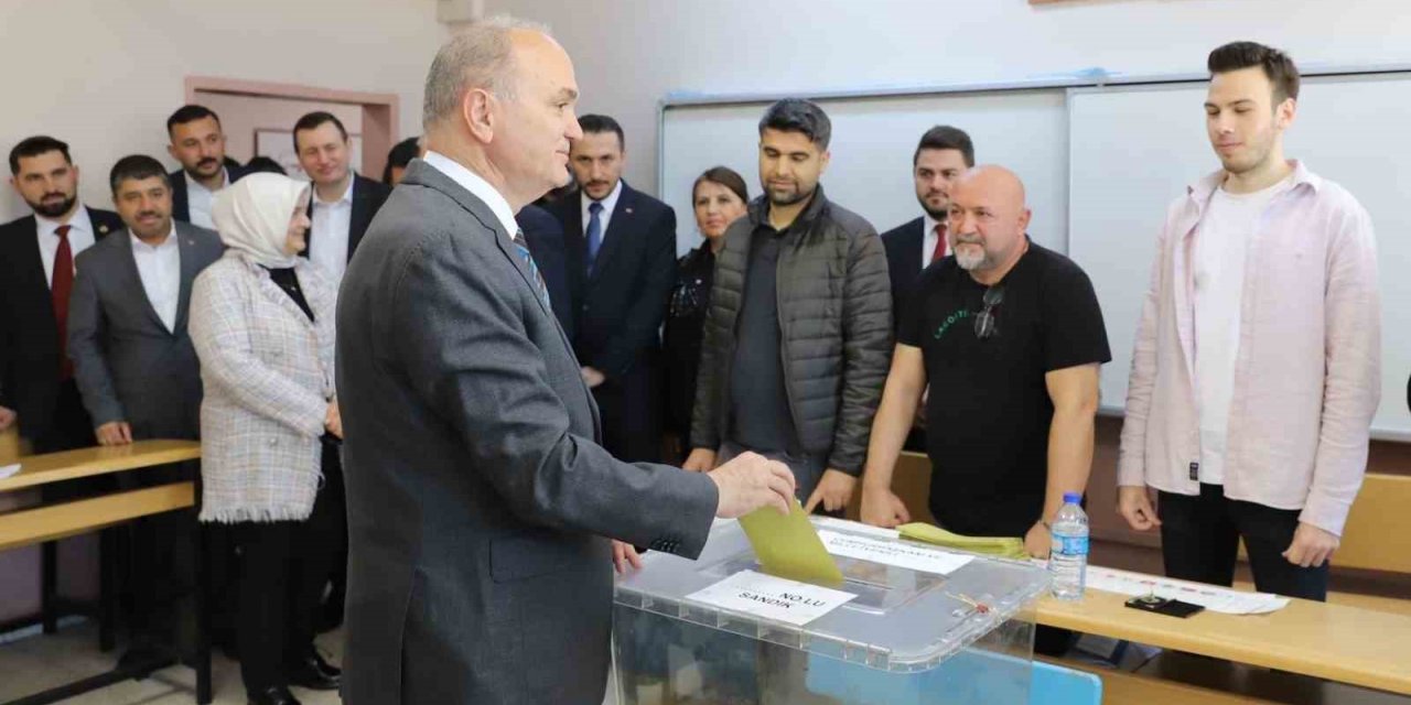 Başkan Faruk Özlü “Artık söz milletin”