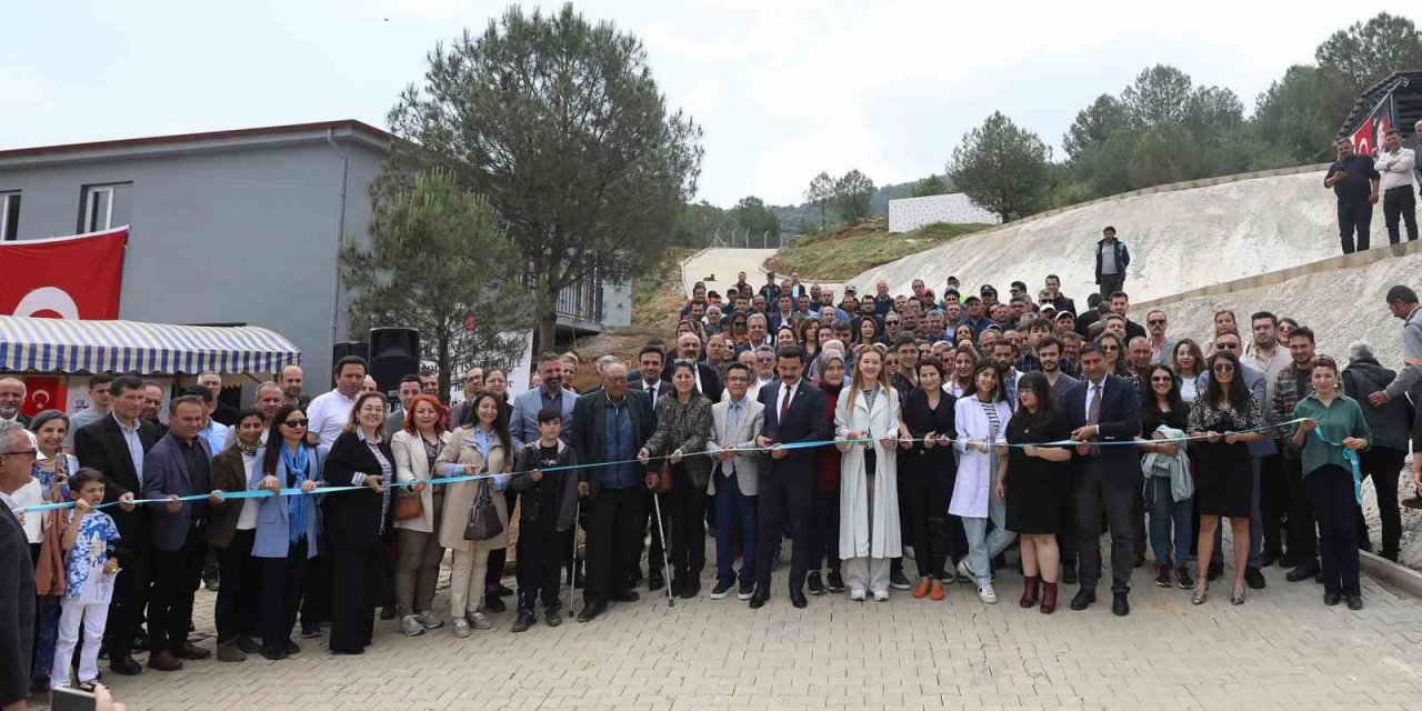 DEÜ ve Kiraz Belediyesinden can dostlara yuva