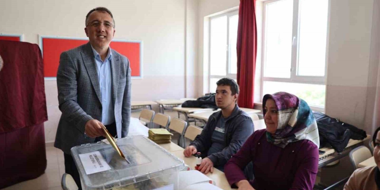 Başkan Savran oyunu kullandı