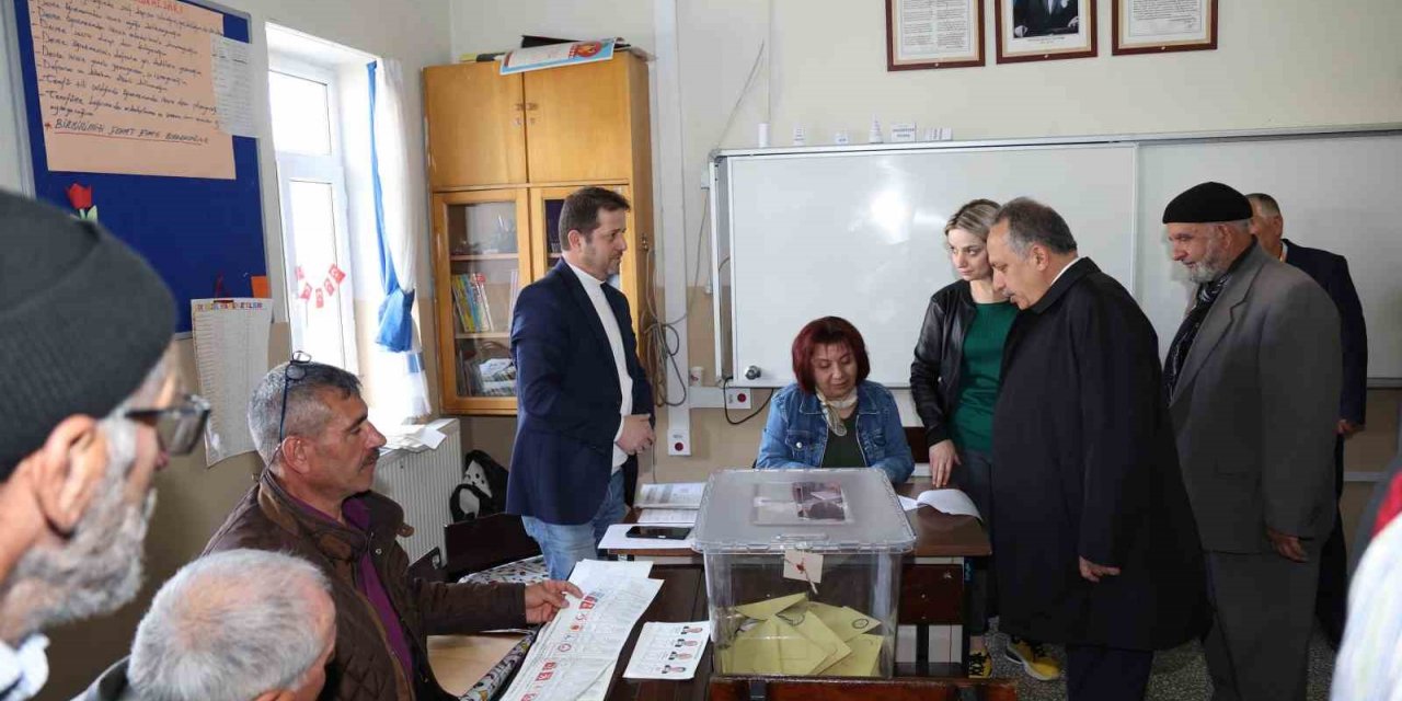 Başkan Yalçın: “Yerli ve milli idare olsun”