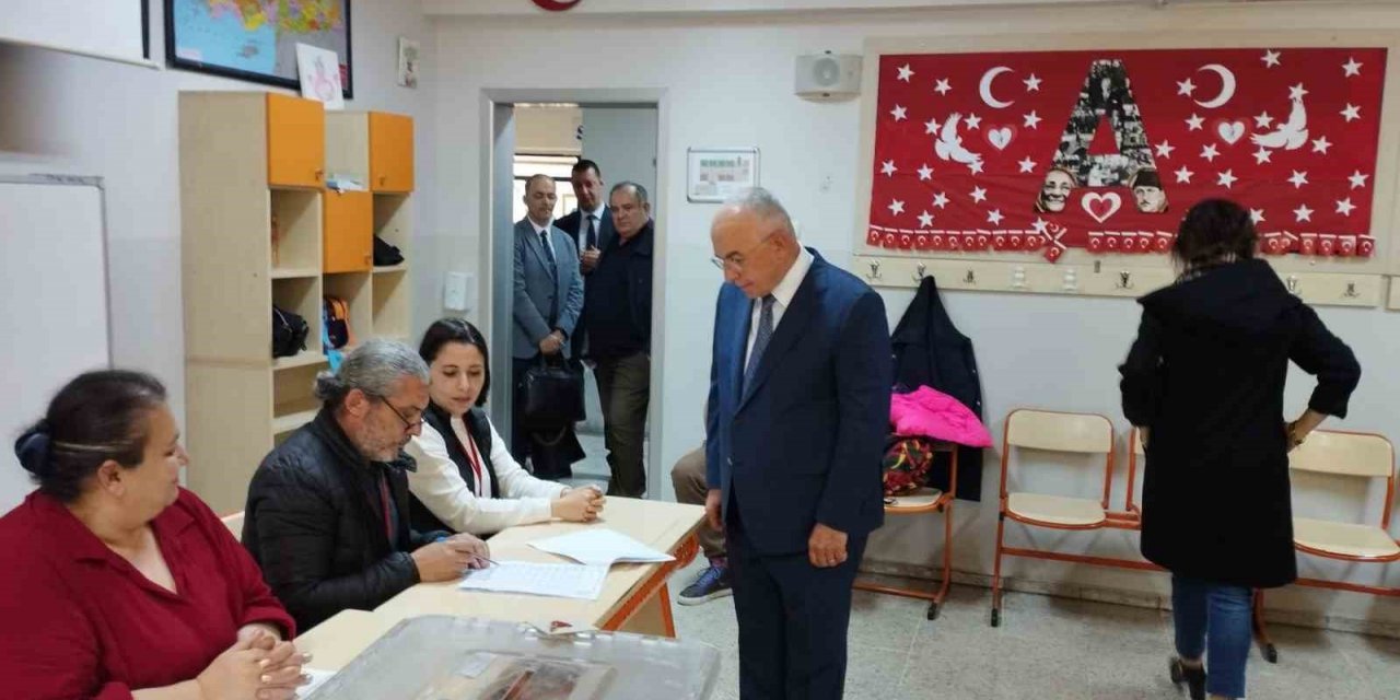 Kara Kuvvetleri Komutanı Orgeneral Musa Avsever oyunu kullandı